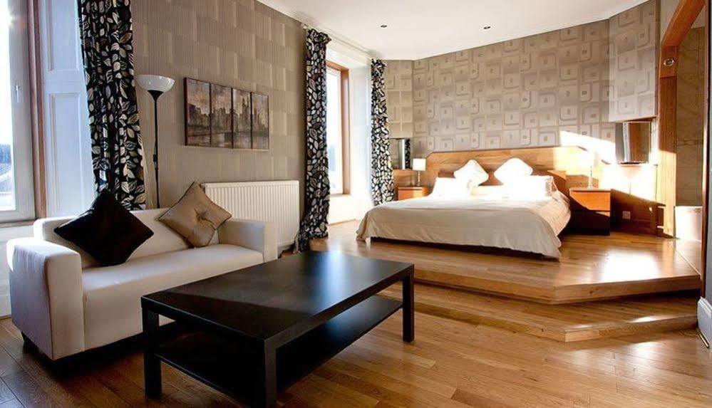 Beveridge Park Hotel Керкколди Экстерьер фото