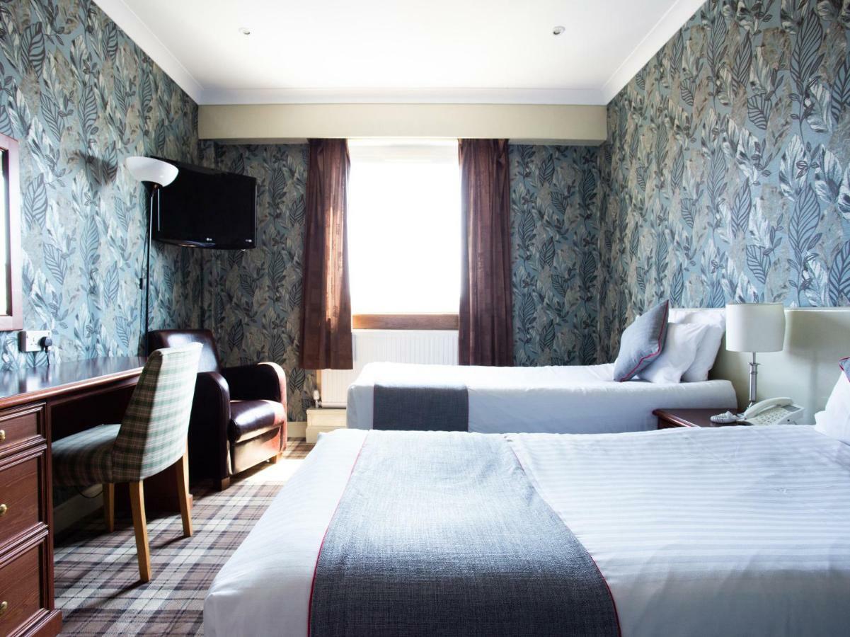 Beveridge Park Hotel Керкколди Экстерьер фото