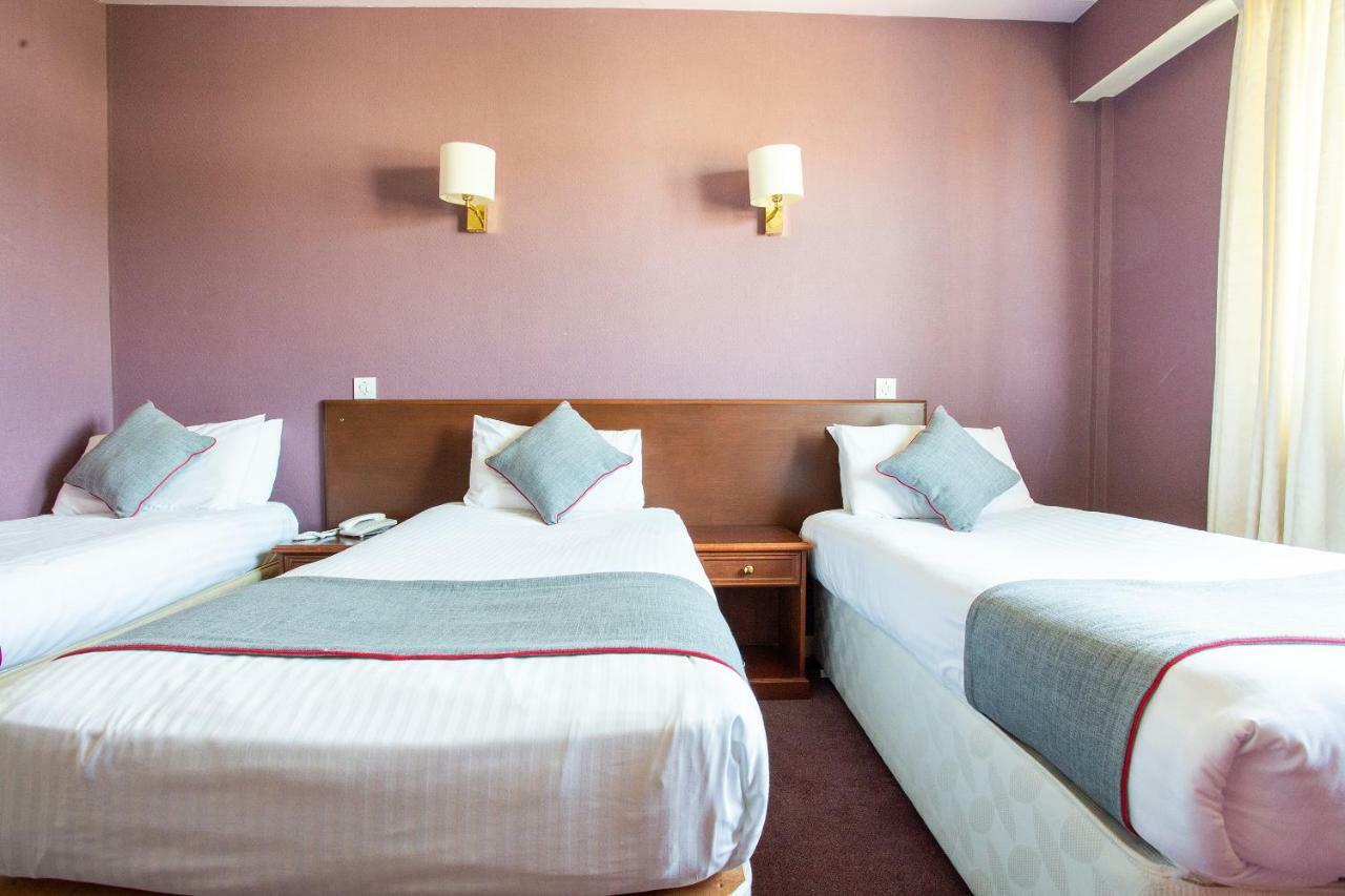 Beveridge Park Hotel Керкколди Экстерьер фото